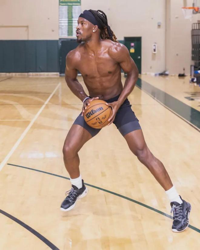 虽然当时已 虽然当时已