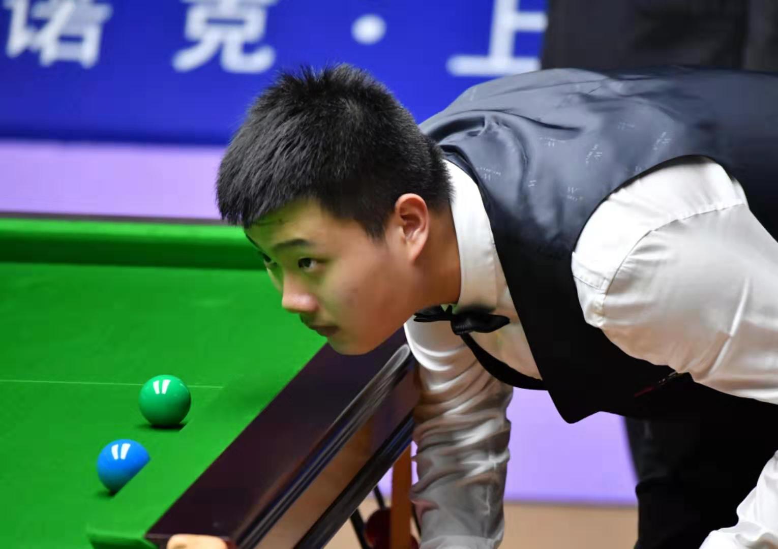 试图通过精 试图通过精